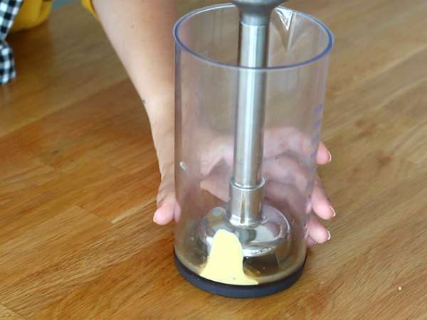 Domača Cezarjeva omaka - Priprava korak 1