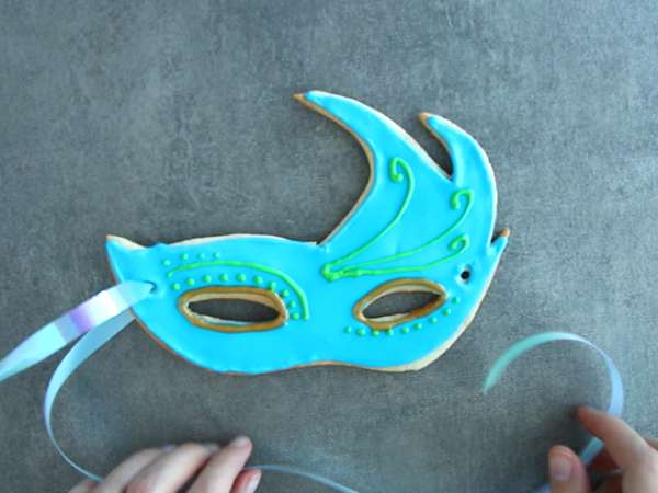 Karnevalske maske iz kruha - Priprava korak 6