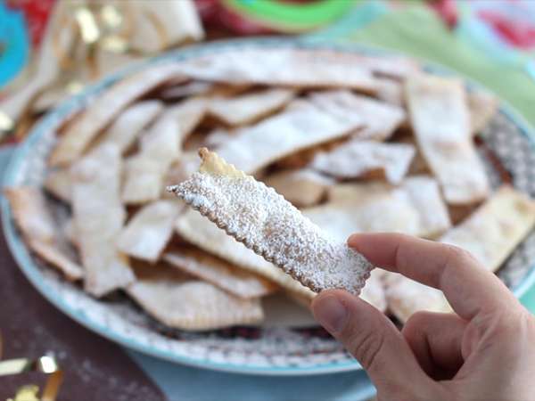 Chiacchiere di carnevale - italijanski pečeni bugni - Priprava korak 6