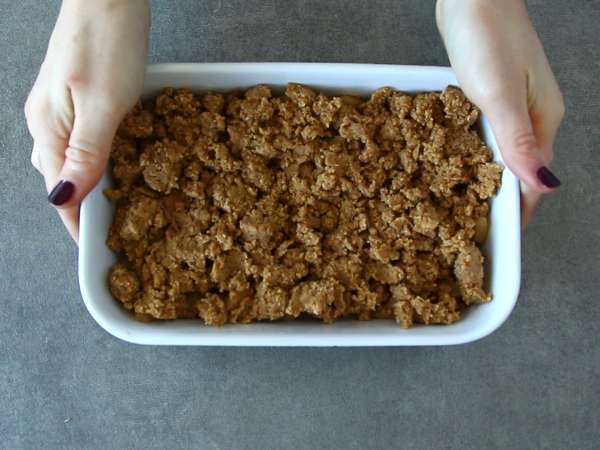 Jabolčni drobljenec (veganski in brez glutena) - Priprava korak 3