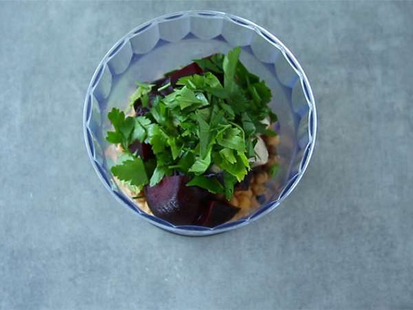 Humus iz rdeče pese - Priprava korak 1