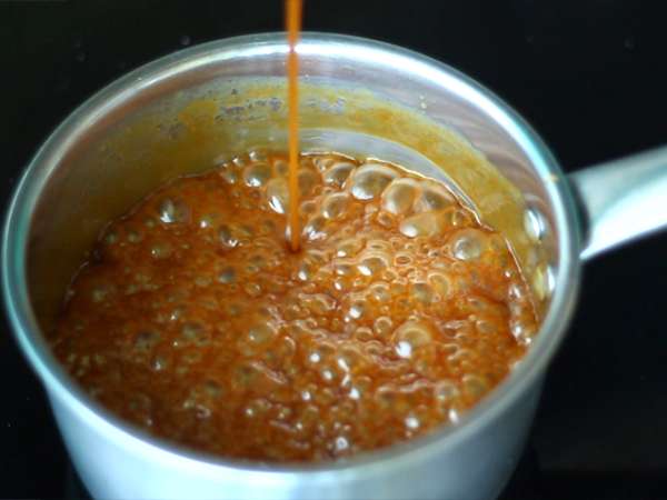 Vanilijev karamelni pekanov tart - Priprava korak 5