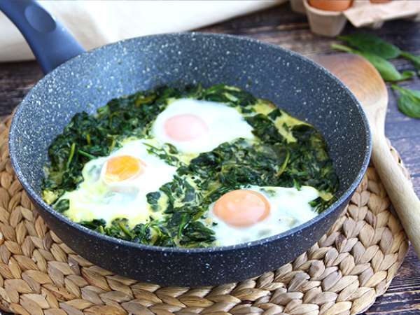 Kremna špinača in jajca - Priprava korak 4