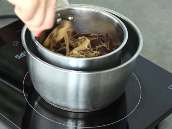 Veganski arašidni fudge - Priprava korak 1