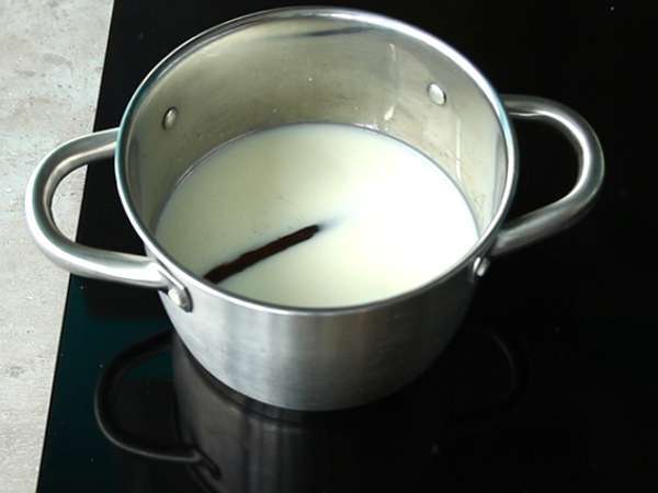 Rižev puding s slano masleno karamelo - Priprava korak 1