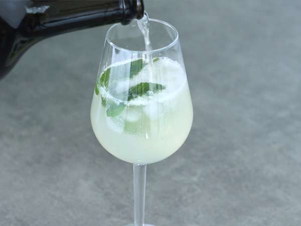 Royal Mojito s proseccom - Priprava korak 2
