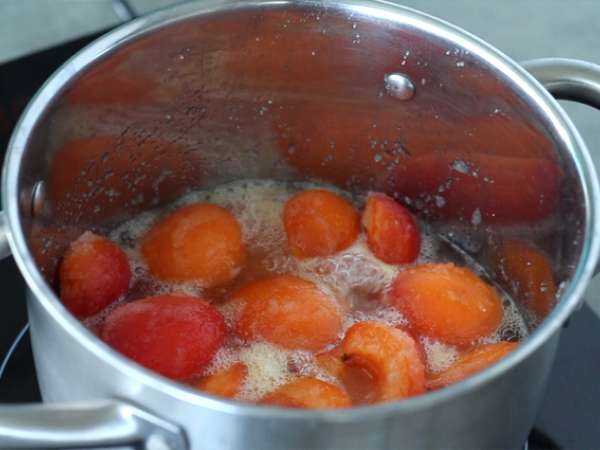 Domača marelična marmelada - Priprava korak 2