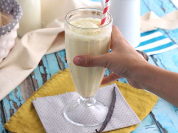 Vanilijev milkshake - Priprava korak 2