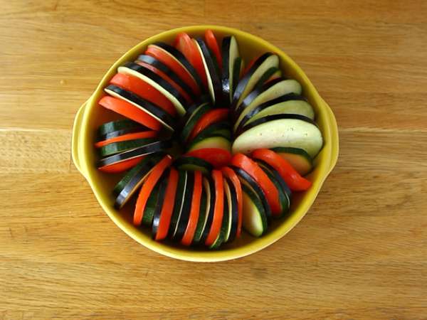 Zelo enostaven provansalski zelenjavni tian - Priprava korak 3