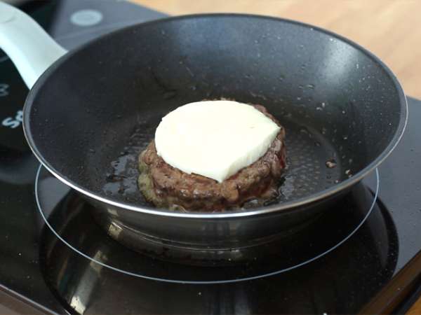 Paradižnikov burger - Priprava korak 2