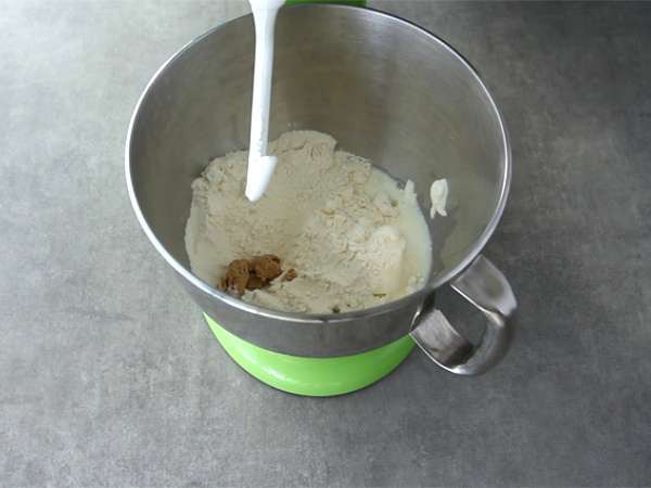 Brioche Butchy - Brioche brez masla - Priprava korak 1