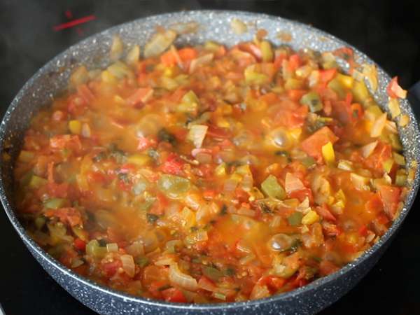 Enostavno Chakchouka - Priprava korak 4