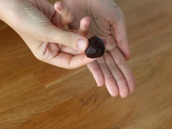 Čokoladno obloženi tartufi - Priprava korak 4