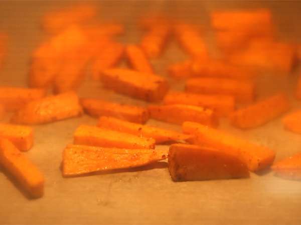 Vegetarijanski spomladanski zvitki - rdeče zelje in sladki krompir - Priprava korak 1