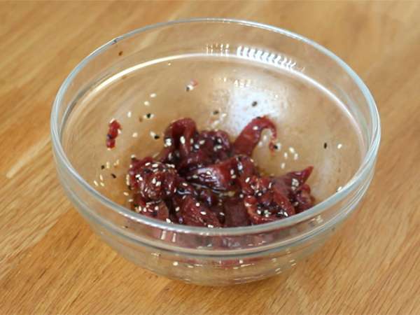 Spomladanski zvitki - marinirana govedina - Priprava korak 1