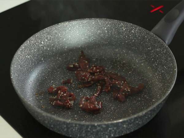 Spomladanski zvitki - marinirana govedina - Priprava korak 2