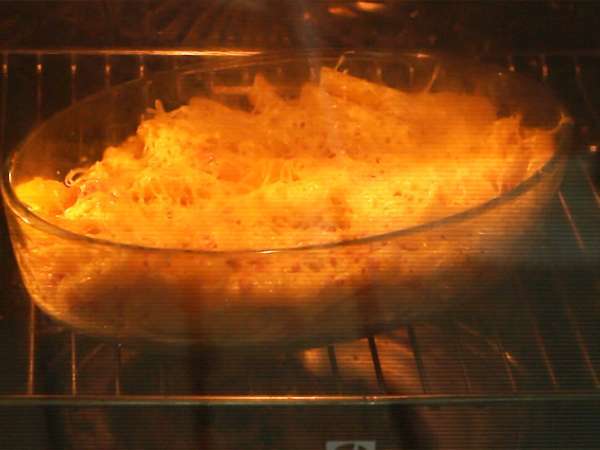 Testenine s šunko in sirom gratin - Priprava korak 4