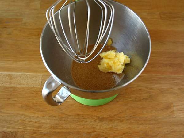 Limonin in ovseni brownie z limonino glazuro - Priprava korak 1