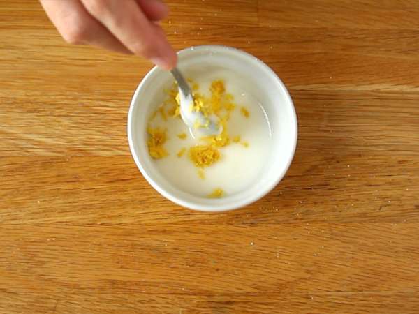 Limonin in ovseni brownie z limonino glazuro - Priprava korak 5