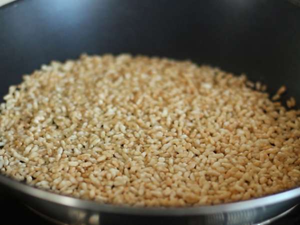 Kako narediti puhast riž - Priprava korak 1