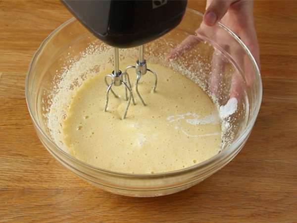 Torta z jabolki in mandlji (Tarte normande) - Priprava korak 6