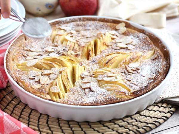 Torta z jabolki in mandlji (Tarte normande) - Priprava korak 9