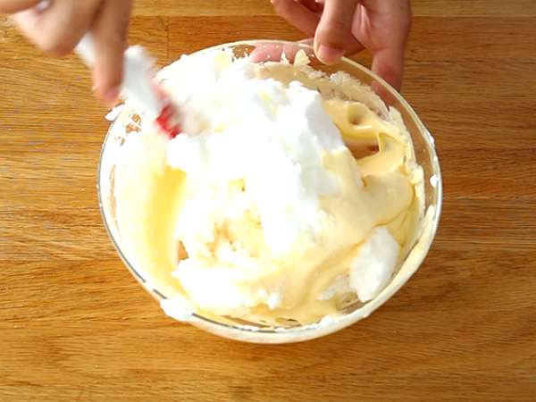 Ohlajeni jagodni tiramisu verrines - Priprava korak 2