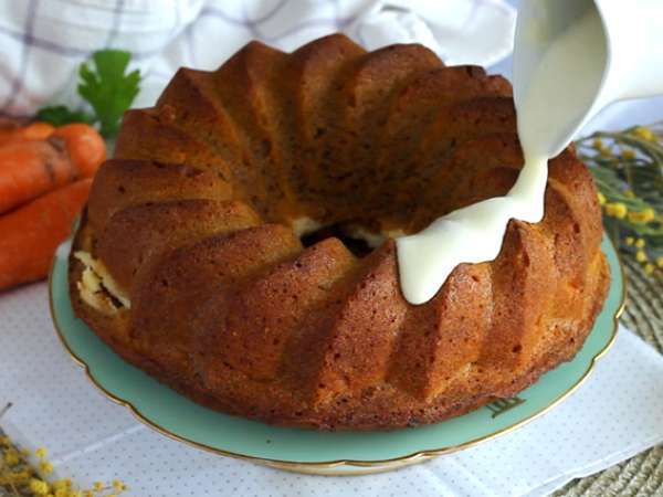 Korenčkov biskvit z nadevom iz sira - Priprava korak 9