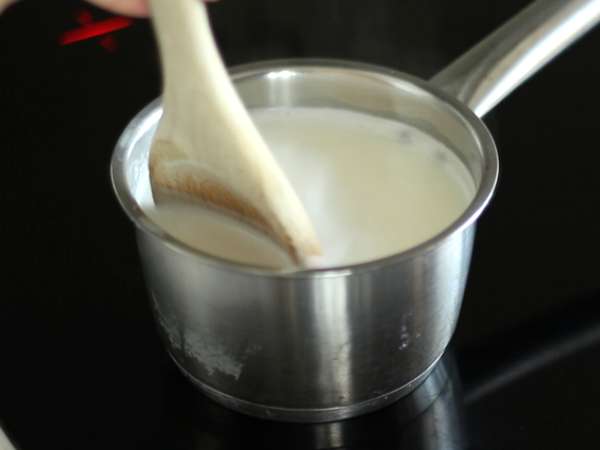Enostavno domače kondenzirano mleko - Priprava korak 2