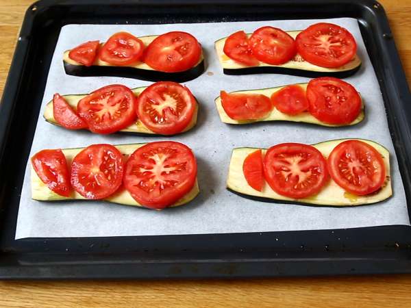 Zvitki jajčevcev parmigiana - Priprava korak 2