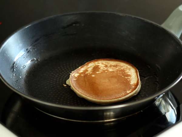 Enostavne bananine palačinke - Priprava korak 4