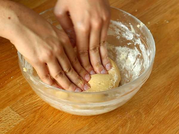 Piškoti twix s karamelo in mlečno čokolado - Priprava korak 2