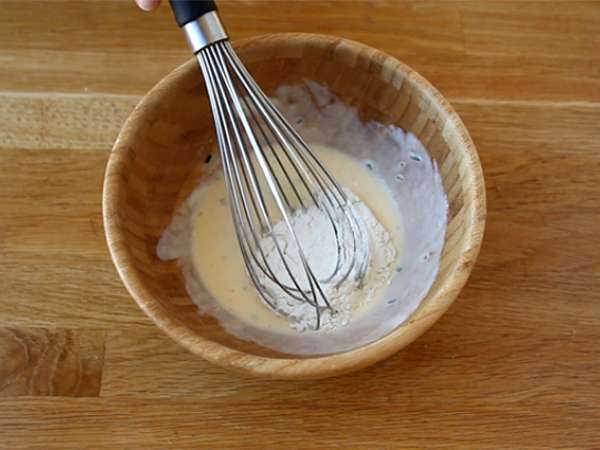 Krompirjevi vaflji - Sendvič z vaflji z dimljenim lososom in fromage frais - Priprava korak 1