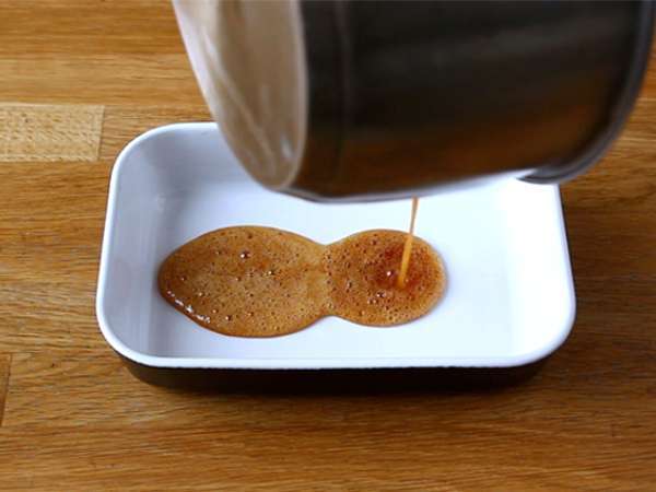 Kokosova krema v mikrovalovni pečici v 8 minutah - Priprava korak 1