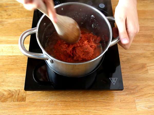 Afriška juha: paradižnik, arašidi in blitva - Afriška arašidova juha - Priprava korak 3