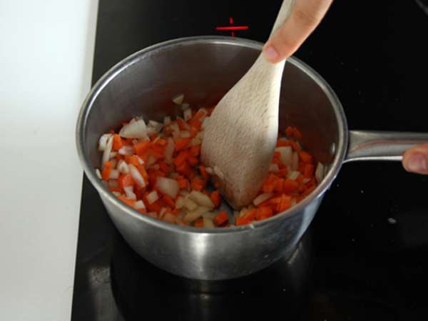 Tortelinova juha - Priprava korak 3