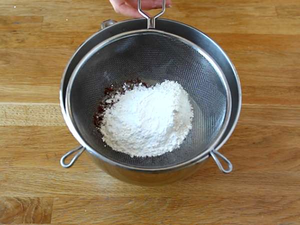 Torta Despacito - Priprava korak 2