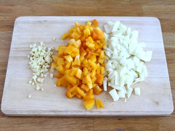 Vegetarijanske fajitas s teksturiranimi sojinimi beljakovinami - Priprava korak 2