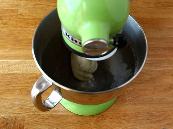 Turške palačinke, polnjene s feto, limono in peteršiljem - Gözleme - Priprava korak 2