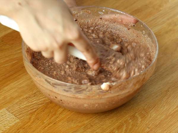 Čarobna čokoladna torta - Priprava korak 3