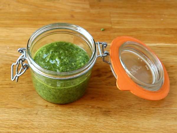 Domači zeleni pesto - pesto alla genovese - Priprava korak 3