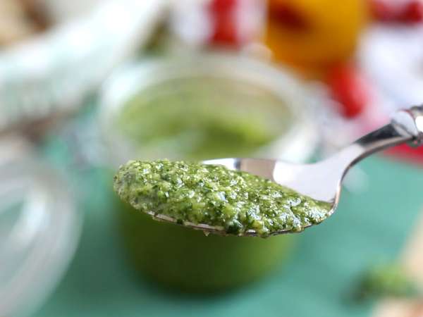 Domači zeleni pesto - pesto alla genovese - Priprava korak 4