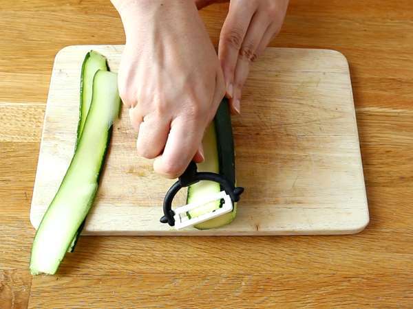 Zvitki iz bučk in dimljenega lososa - Priprava korak 1