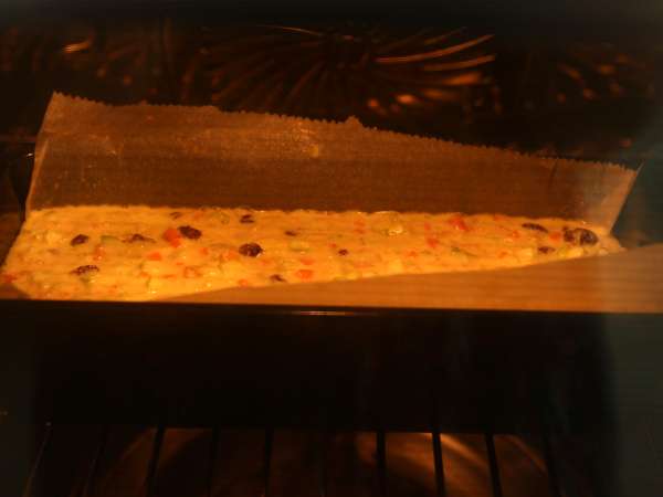 Krompirjevo pecivo z bučkami in korenčkom - Priprava korak 5