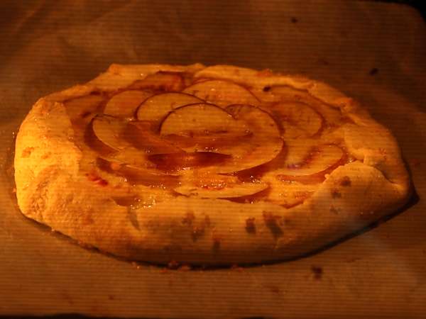 Rustikalni kolač z breskvijo in rožmarinom - Priprava korak 7