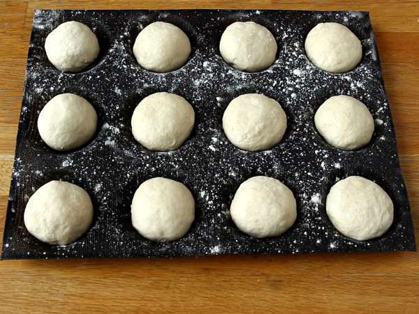 Brez gnetenja kruha - hrustljavi in puhasti! - Priprava korak 5