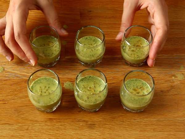 Ceviche iz ostrig: leche de tigre in pasijonka - Priprava korak 4