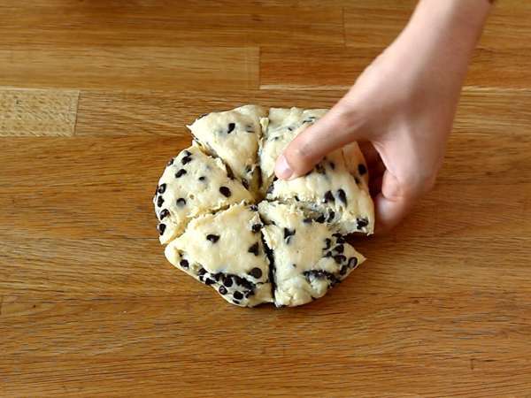 Enostavni, puhasti čokoladni kruhki - Priprava korak 5