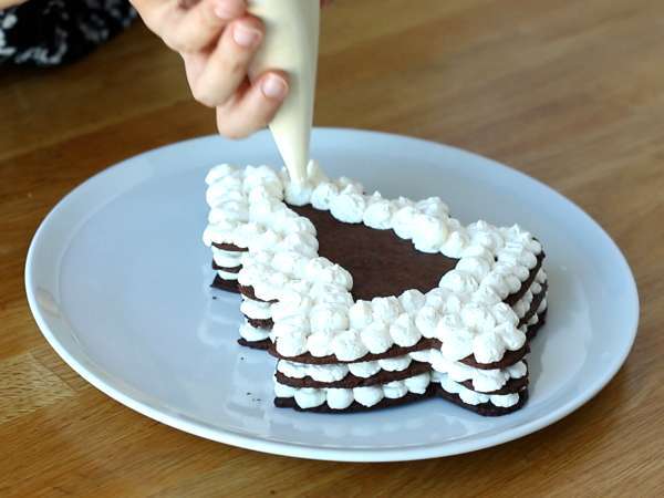 Torta za božično drevo: edini recept, ki lahko nadomesti hlod! - Priprava korak 9