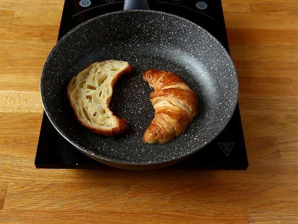 Raclette croissant sendvič za okusno pozno kosilo! - Priprava korak 3